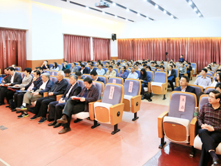 厦门大学别敦荣教授和南京师范大学胡建华教授应邀来永利官网为安徽高教论坛作专题报告