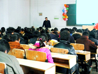 南京师范大学李向伟教授来永利官网讲学