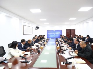 学校扎实推进2025年预算执行和2026年预算编制工作