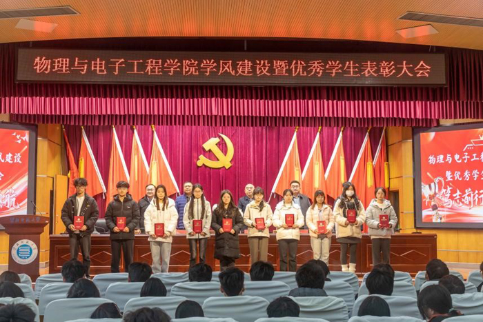 5e9c49b173d6499ea1c799822970ecc7.jpg 5e9c49b173d6499ea1c799822970ecc7.jpg